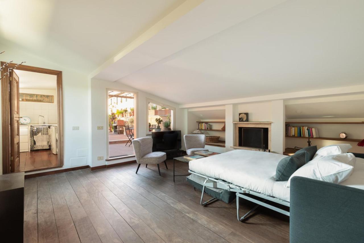Bright And Comfy Terraced Apartment In Trastevere 로마 외부 사진